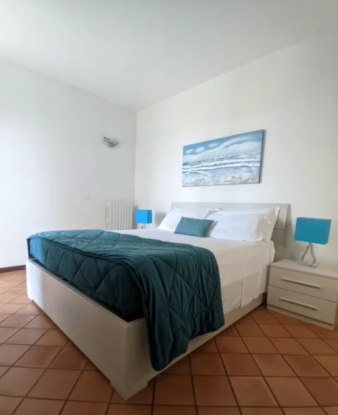 Sara Holiday Rentals,appartamenti vacanza,appartamenti vacanza sul Lago di Garda,piscina,pet friendly,parchegio,parcheggio coperto,camere familiari,terrazza